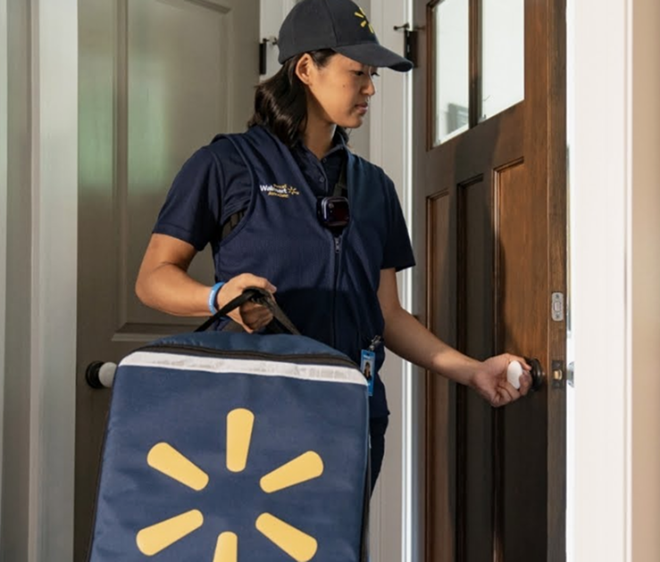 Walmart seller presenting a product with a ring light
